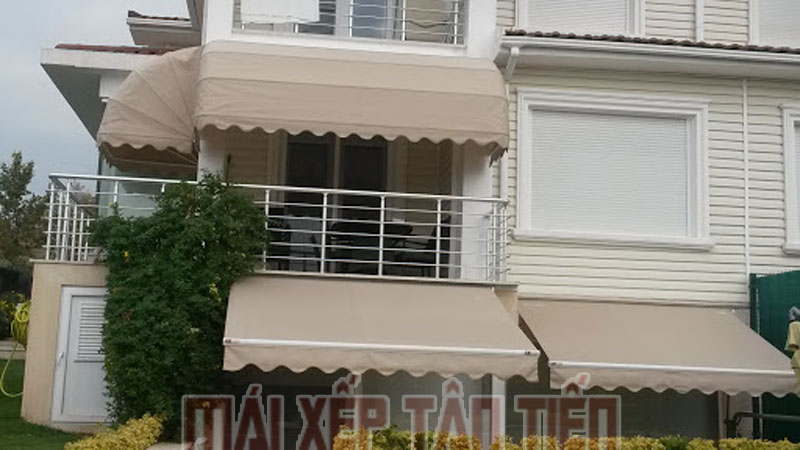 Mái hiên nhà ở cao cấp